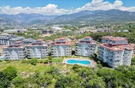 Duplex met berg en Zee uitzichten in Orient Hill Alanya