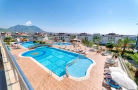 Schitterend 4+2 Appartement met spa, Pools, en sportvelden