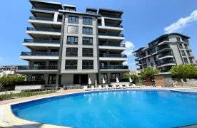 2+1 Appartement te koop, Gazipaşa, dicht bij Zee en Airport