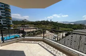1+1 Gloednieuw Appartement te koop in Mahmutlar Alanya