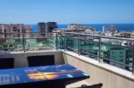 Alanya Mahmutlar zeezicht Gemeubileerd 3+1 Duplexappartement