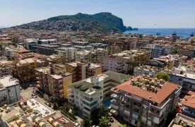 Gemeubileerd 1+1 Appartement in Alanya Cleopatra, 350 m² van Strand