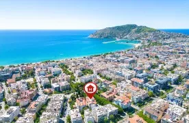 Gemeubileerd 1+1 Appartement in centrum van Alanya, 350 m² van het Strand