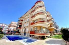 Gemeubileerd 4+1 Appartement te koop 200 m² van het Strand - Oba
