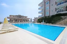 te koop Gemeubileerd Ruim 3+1 Appartement in Demirtas Alanya