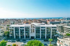 Luxe 2+1 Duplex Appartement in centrum van Alanya, 350 m² van het Strand