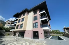 Modern 1+1 Appartement in Dinek, Alanya, dicht bij het Strand
