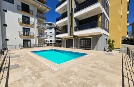 Gloednieuw 1+1 Appartement te koop in Oba Alanya