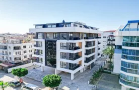 te koop 2+1 Appartement met Zwembad en Fitness in Oba, Alanya