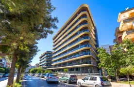 te koop Modern 1+1 Appartement met Zwembad in Cleopatra, Alanya