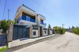 Schitterend 5+1 Twin villa te koop in Muratpaşa, Antalya