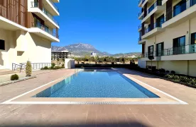 Luxe 3+1 Duplexappartement te koop in Kargicak Alanya