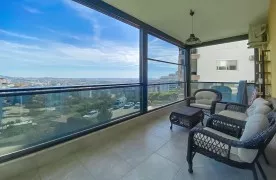 te koop Ruim 2+1 Appartement met Zee en City uitzichten in Alanya