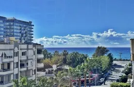 zeezicht 3+1 Gemeubileerd Appartement te koop in Mahmutlar, Alanya