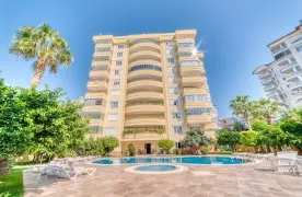 2+1Flat te koop Suitable Voor Residentie Permit Alanya Tosmur