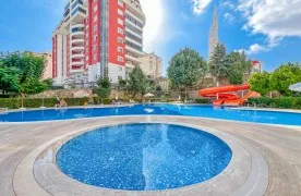 Fully-Gemeubileerd 2+1 Appartement Verkoop met Luxueus voorzieningen