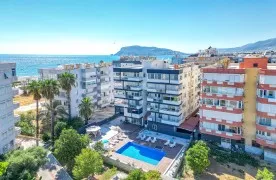 Modern 2+1 Appartement te koop in Alanya Oba - 70 m² to Strand