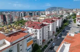 te koop 2+1 Appartement met zeezicht in Alanya, Cikcilli