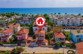te koop Luxe Vrijstaand 4+1 triplex villa in Konakli Alanya