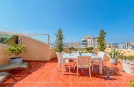 Ruim 4+1 Dublex Appartement te koop in Mahmutlar, Alanya