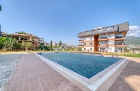 te koop Gloednieuw Modern 1+1 Appartement met Zwembad in Oba Alanya