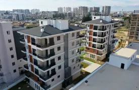 Appartementen in een Luxe Wooncomplex in Altintas, Antalya.