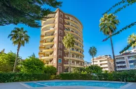 4+1 Appartement te koop nabij Cleopatra-strand, centrum van Alanya