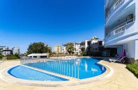 3 kamers Gemeubileerd Appartement met zeezicht in Alanya Tosmur