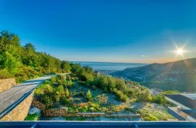 Ruim 5 kamers Duplex te koop in Alanya met zeezicht