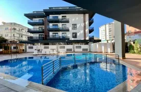 Modern 1+1 Gemeubileerd Appartement te koop in centrum van Alanya