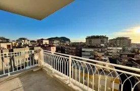2+1 Appartement te koop met uitzicht op het kasteel in Alanya
