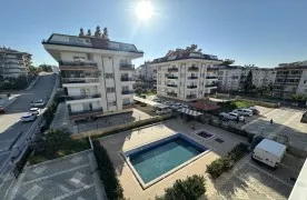 2+1 Appartement te koop in Alanya Oba met Zwembad & Elevator
