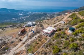 Grond te koop met 3+1 Woning in Alanya Gözüküçük Village