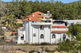 Modern Vrijstaande villa te koop in Alanya Avsallar