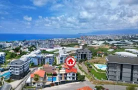 Luxe villa te koop in Alanya Kargıcak met Zwembad