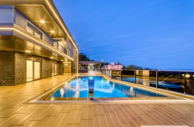 Luxe 4+1 villa te koop in Alanya Kestel | Ruim Tuin