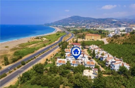 3+1 villa in Demirtaş Alanya – Slechts 50 meter van het Strand