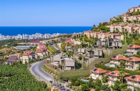 Modern 3+1 villa te koop in Kargıcak