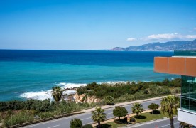 Zee-uitzicht 2+1 Appartement te koop in Kargıcak, Alanya