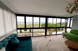 triplex villa te koop nabij Kaşüstü Strand in Trabzon Yomra