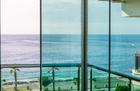 Beachfront Duplexappartement te koop in Alanya Kestel