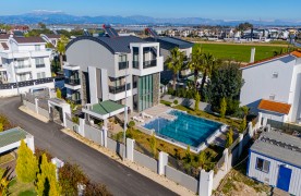 Luxe 5+1 villa te koop in Antalya Serik Kadriye