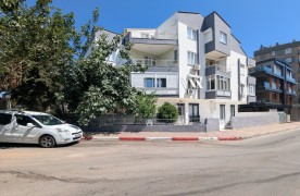 3+1 Appartement te koop in Antalya Güzeloba nabij het Zee
