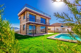 3+1 Vrijstaand Stone villa te koop in Gazipaşa Ekmel