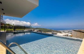 Luxe Zee-uitzicht villa te koop in Alanya Kargıcak